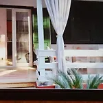 Marea Apartamento Golem (Tirana)